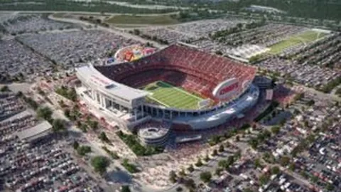 国米再战德比！三冠王面临首场重大考验，多线作战能否突破困境？